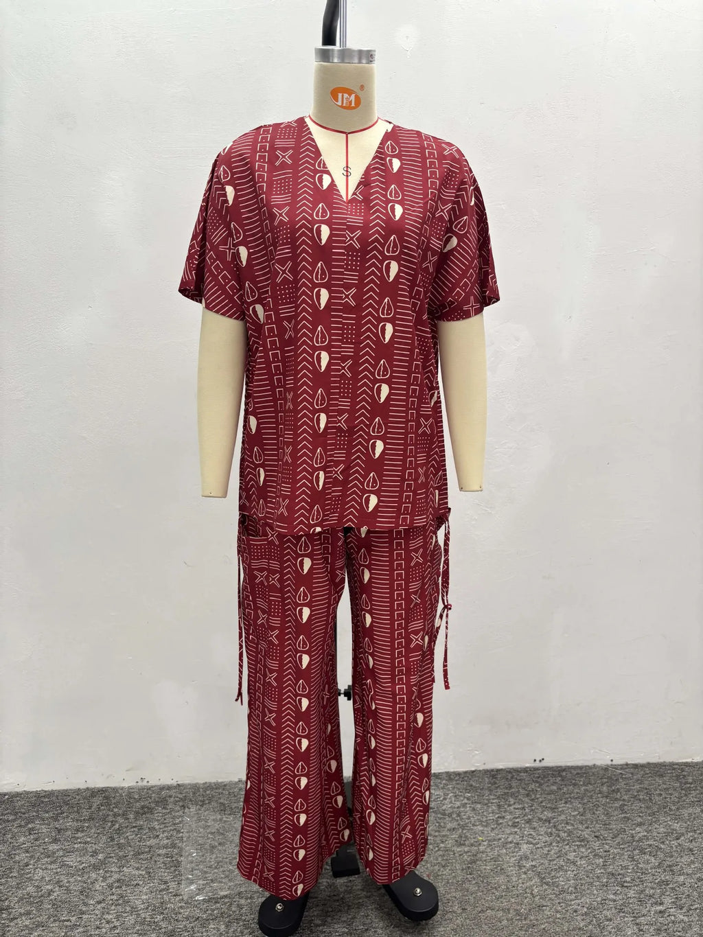 New Fashion Printed Two-piece Set Women's Loose Casual Short-sleeved Drawstring Waist Slimming V-neck Shirt Wide-leg Pants Sets