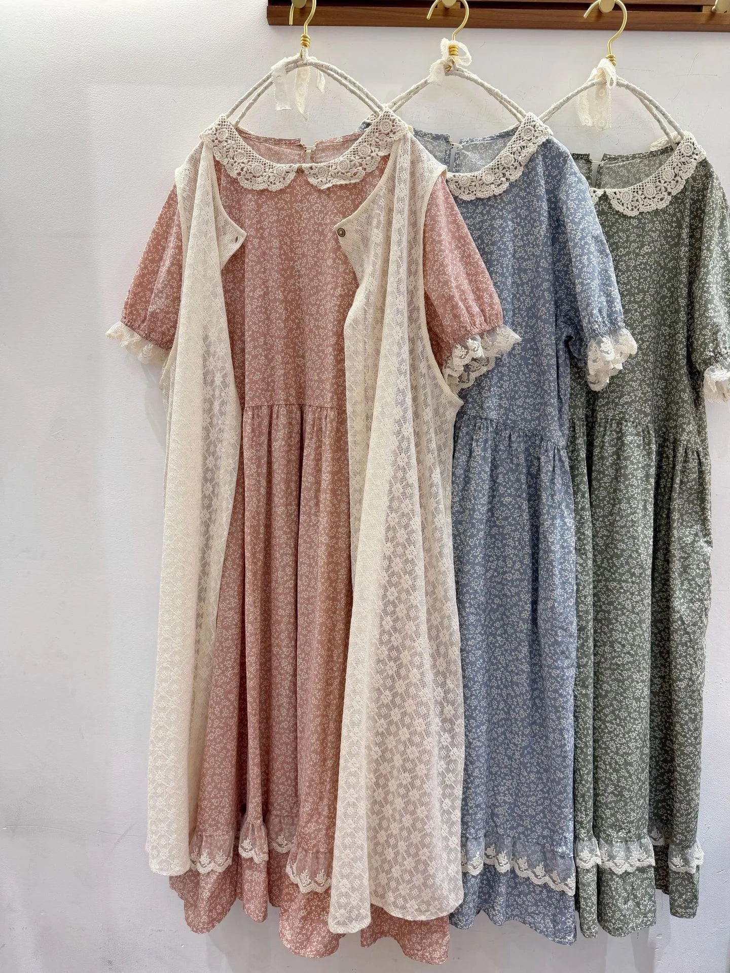 Vintage Ruffled Cotton Linen Flower Dress Women's New Summer Peter Pan Collar Short Sleeve Loose Boho Dress Casual Midi Vestidos