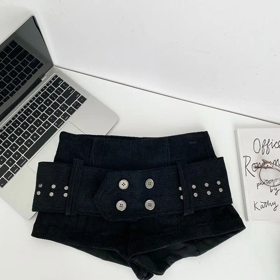 Retro Belt Low Waist Corduroy Shorts Women 2026 New Spice Girl Casual Y2k Shorts