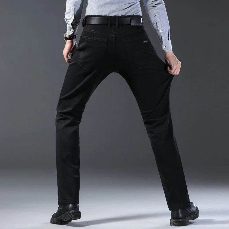 Men's classic high-end fashion versatile jeans, soft and slightly elastic black business denim pants, stylish upper body