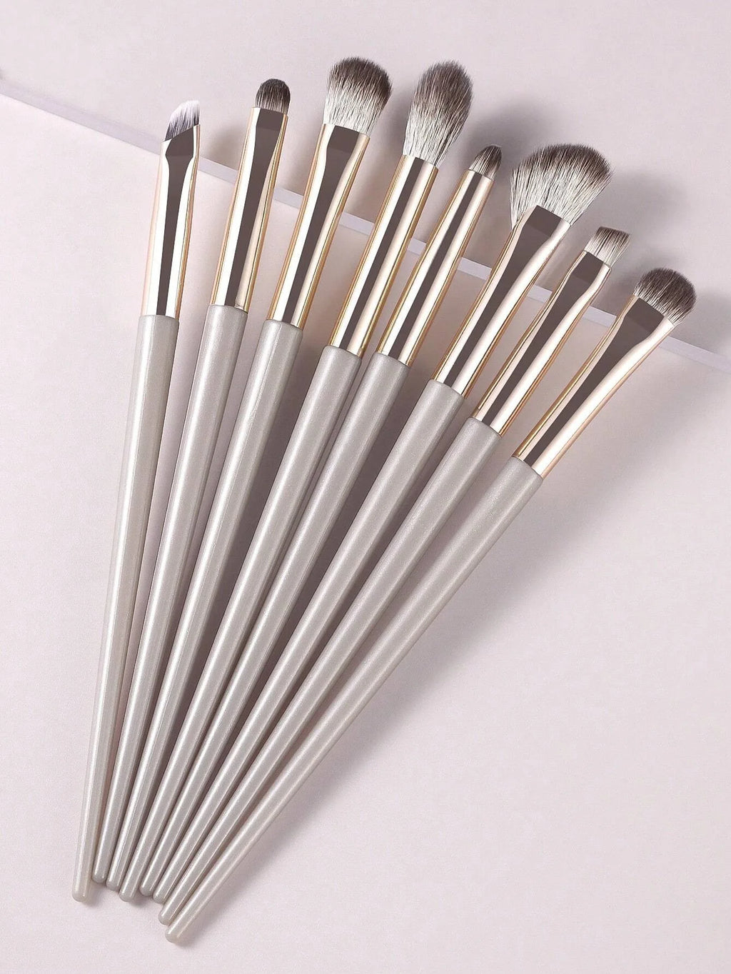 Makeup Brush Set 13Pcs for Beginners Velvet Drawstring Storage Bag Portable Travel Use For Powder Foundation Eyeshadow Blush