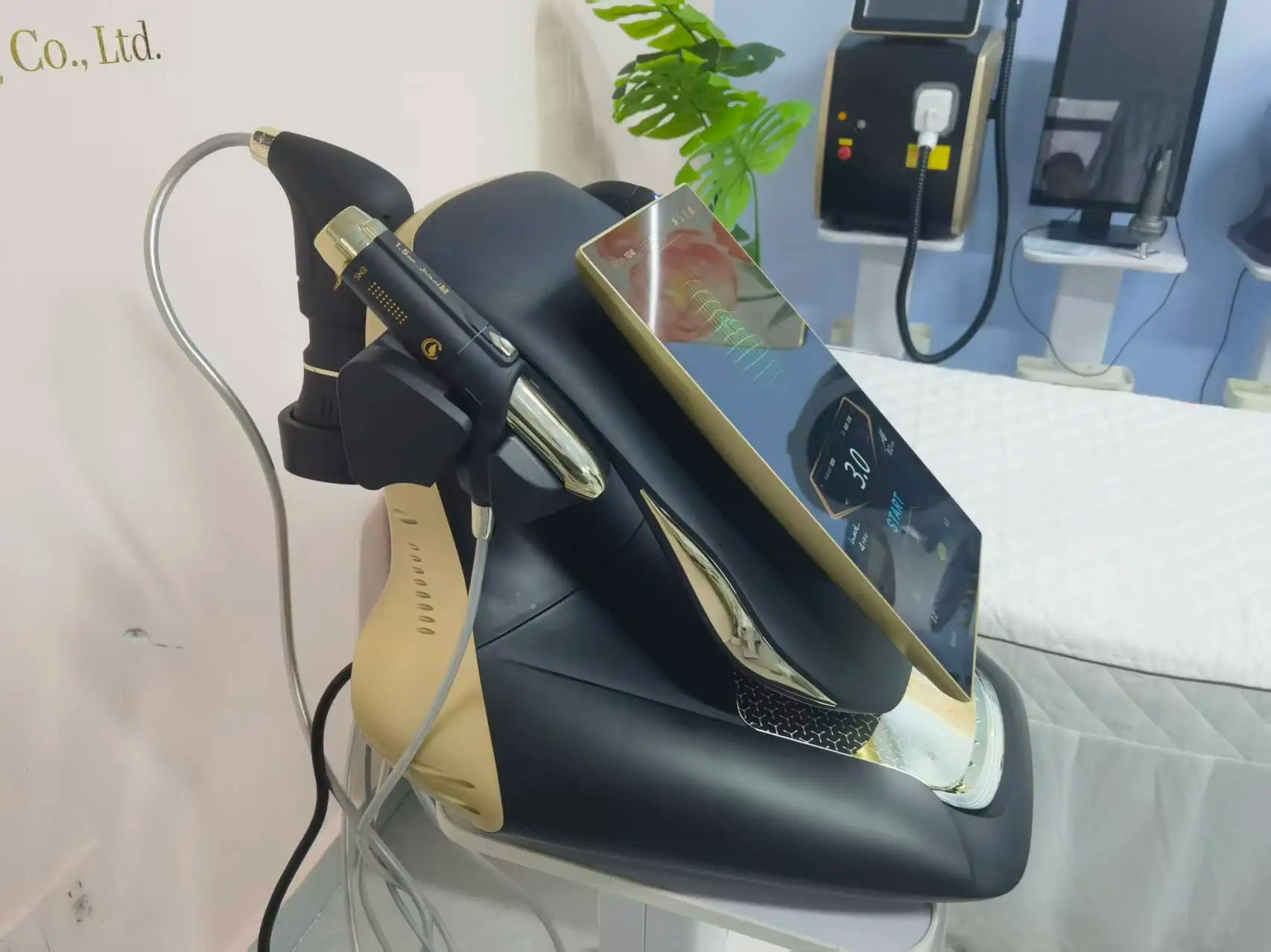 360MAX 25D HIFU 3 in 1 Machine for Non Invasive Facial Lifting, Skin Tightening, Anti Aging Wrinkle Removal and Body Firming