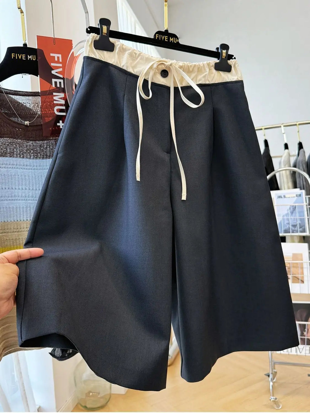 Women's Black Wide-Leg Shorts Contrast Elastic Waist Drawstring Loose Fit Casual Summer Bot