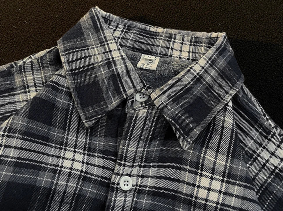 New 2026 Autumn and Winter Plus Velvet Thick Warm Plaid Shirt Men's Long Sleeved Japanese Retro Trend Loose Casual Shirt Jacket