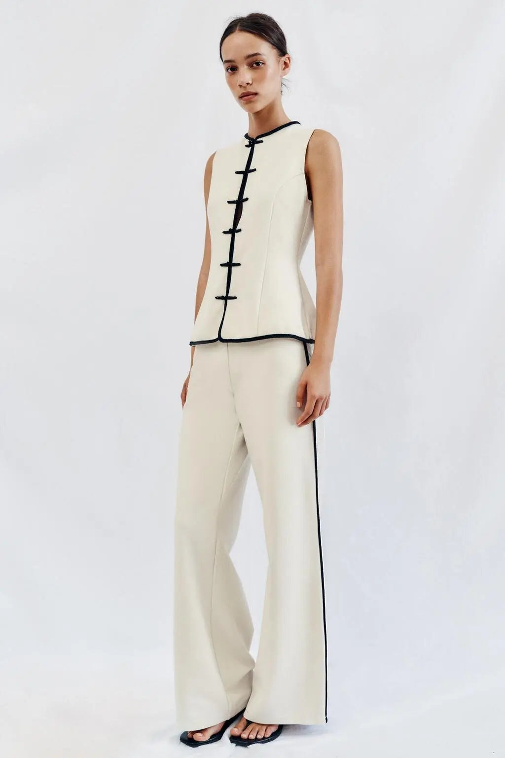 No-Sleeve round Neck Rope Knot Top with Wide Leg Pants Straight Cut Color Block Design Women's Fashion Set Autumn Collection