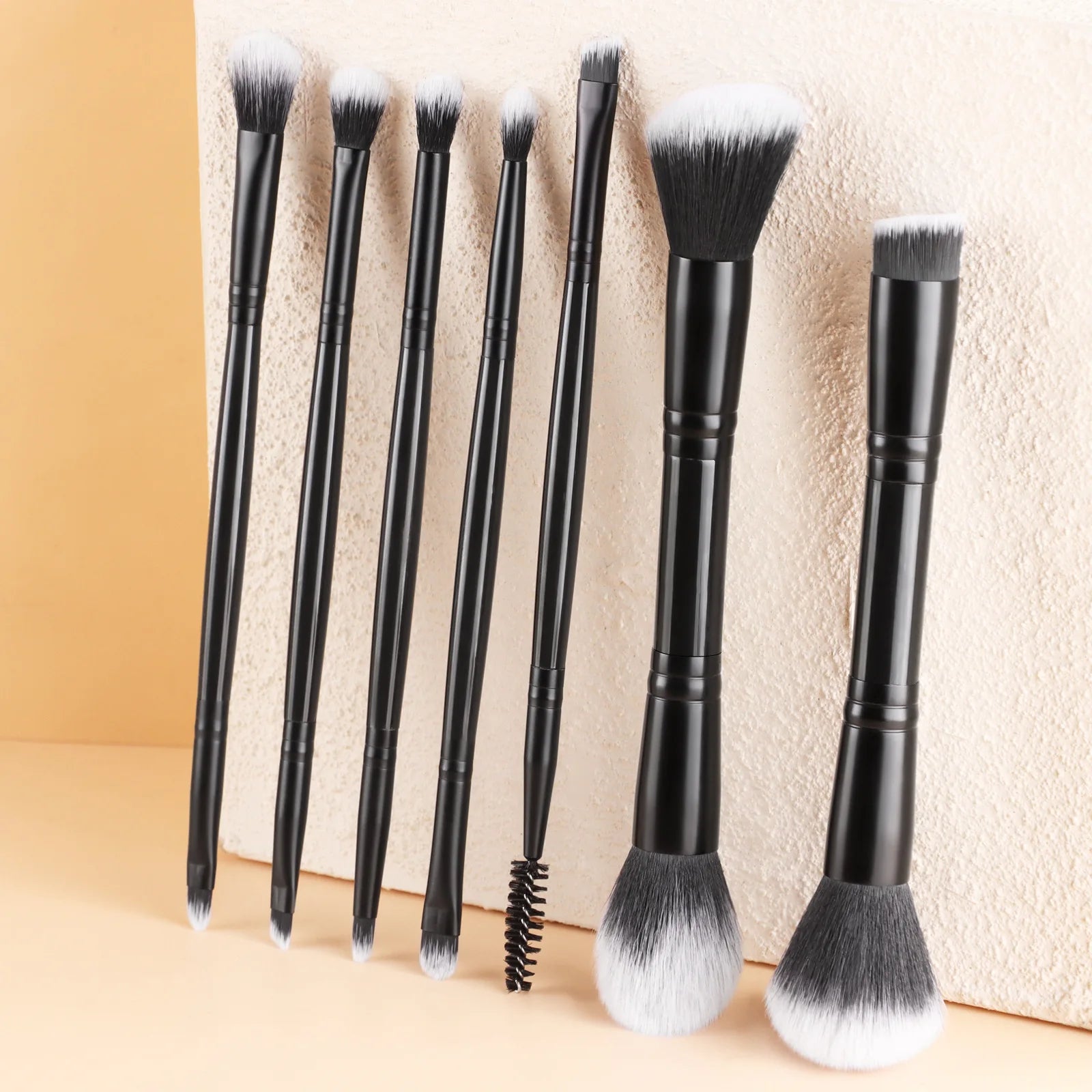 7 double-ended makeup brushes, loose powder brush, foundation brush, eyeshadow brush, eyebrow brush, soft hair beauty tool.