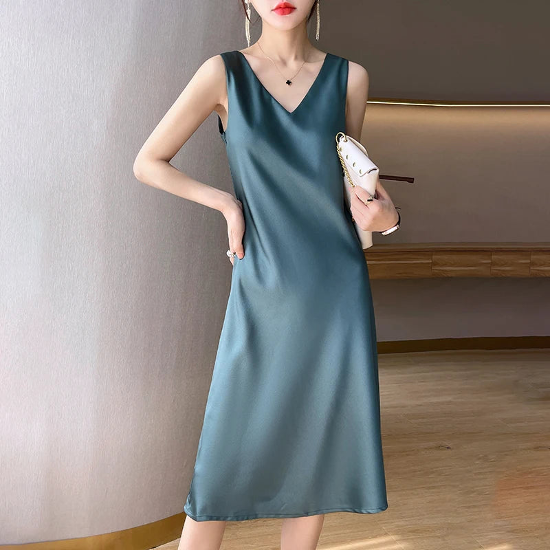 LHZSYY Silk Satin Front/Back V-neck Sling Dress Women's Sleeveless Waistcoat Top Spring Summer New Mulberry Silk Hip Long Skirts