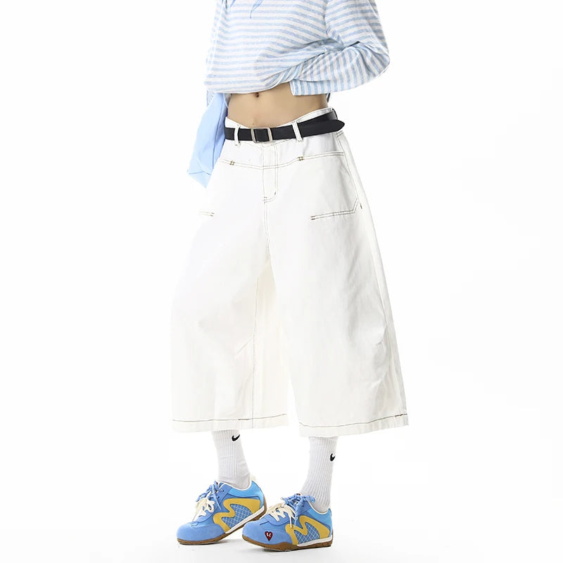 White denim pants men capri pants fashion trendy summer denim fabric visible stitching design, streetwear outdoor sports pants