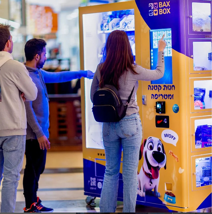 Customized Pet food bank vending machines are very popular in the United States