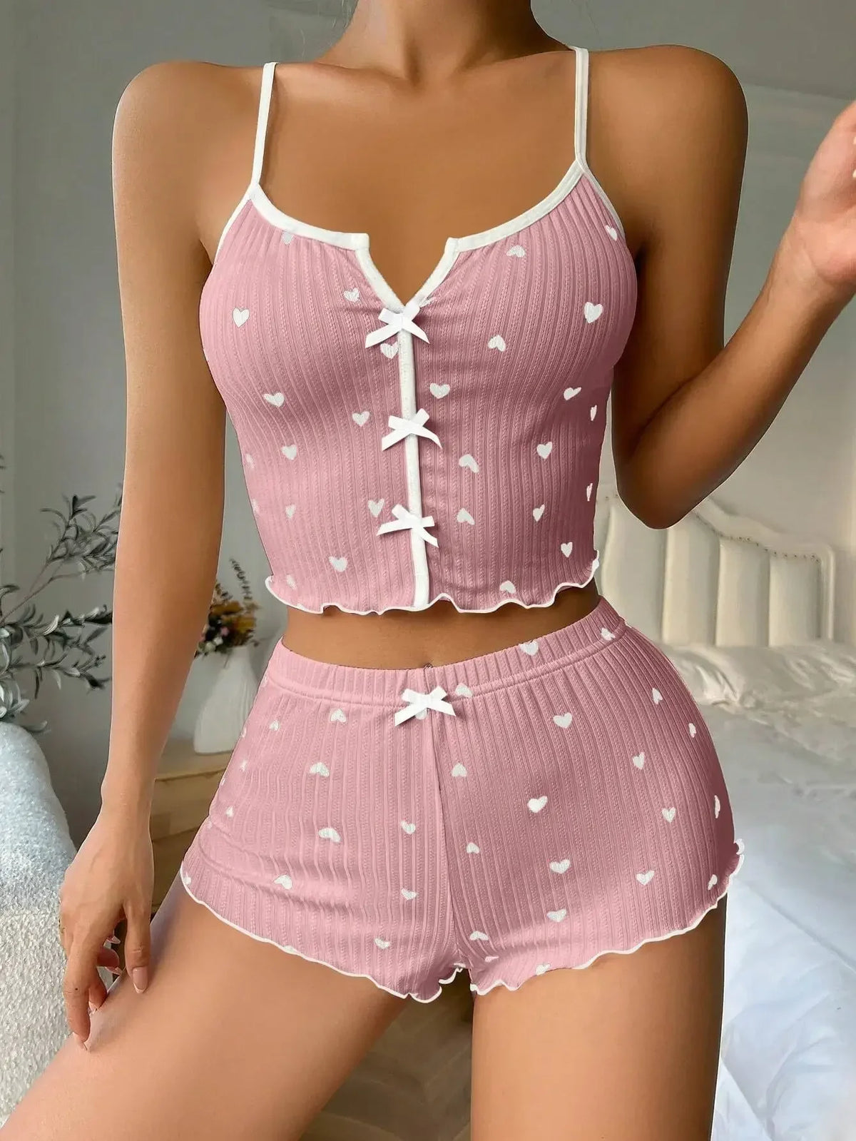 Heart Print Silk Stain V-Neck Sleeveless Casual Cami Top and Shorts Sets Sexy Sleepwear Women Pajamas Home Suit Loungewear