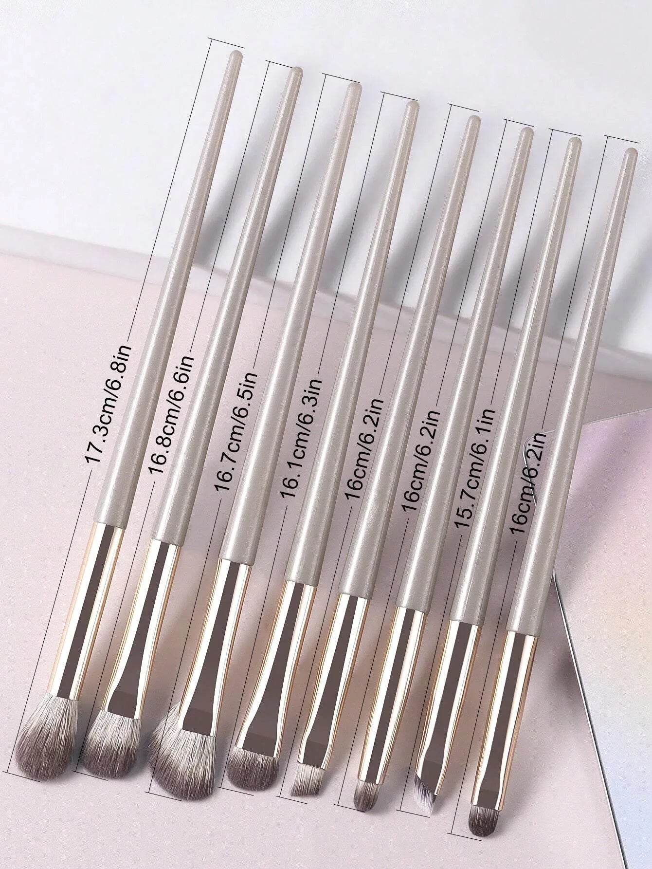 Makeup Brush Set 13Pcs for Beginners Velvet Drawstring Storage Bag Portable Travel Use For Powder Foundation Eyeshadow Blush