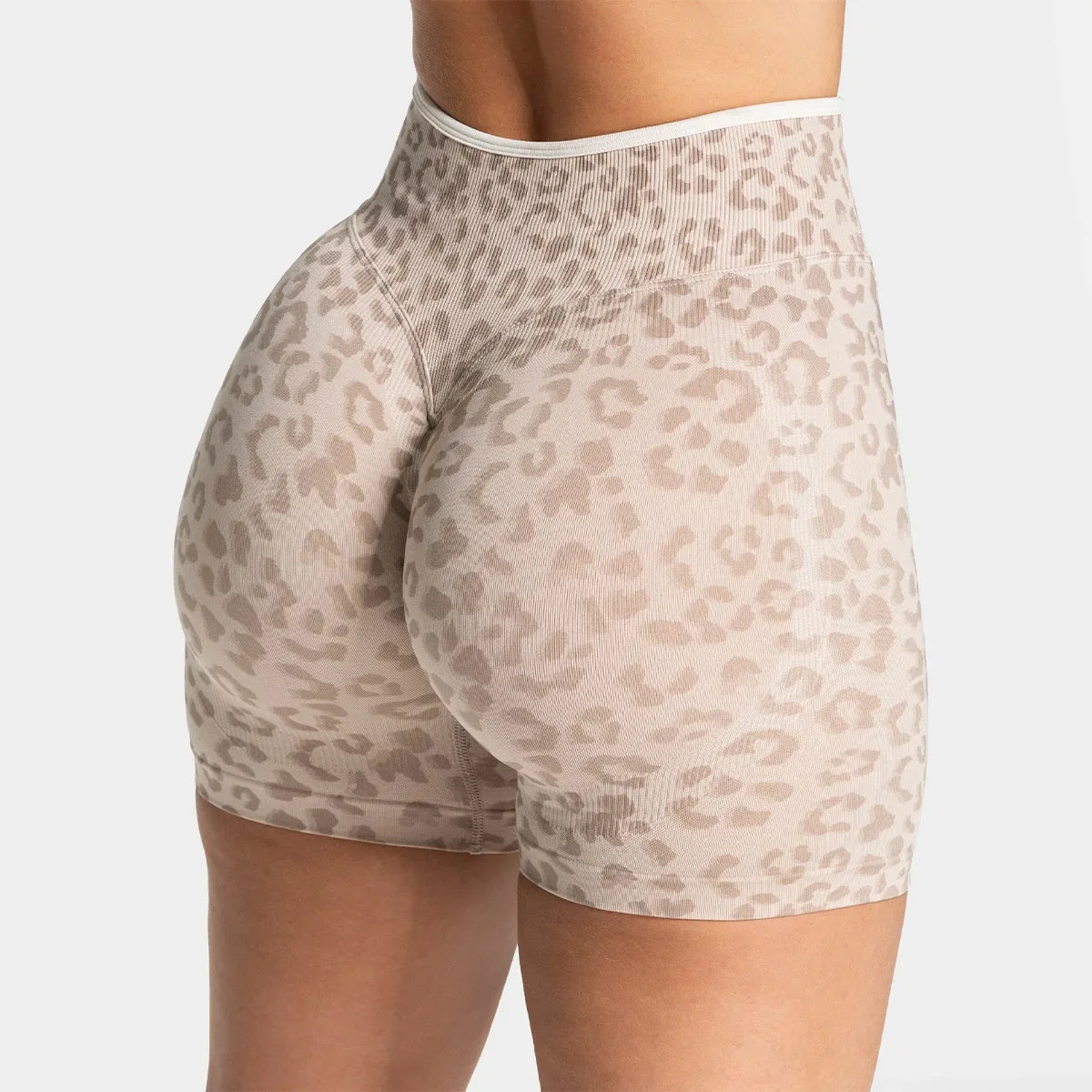 High Waist Leopard  Print  Sculpt Scrunch Shorts for Women Quick-Drying Sexy Peach Yoga PantsFitness Three-Point Design