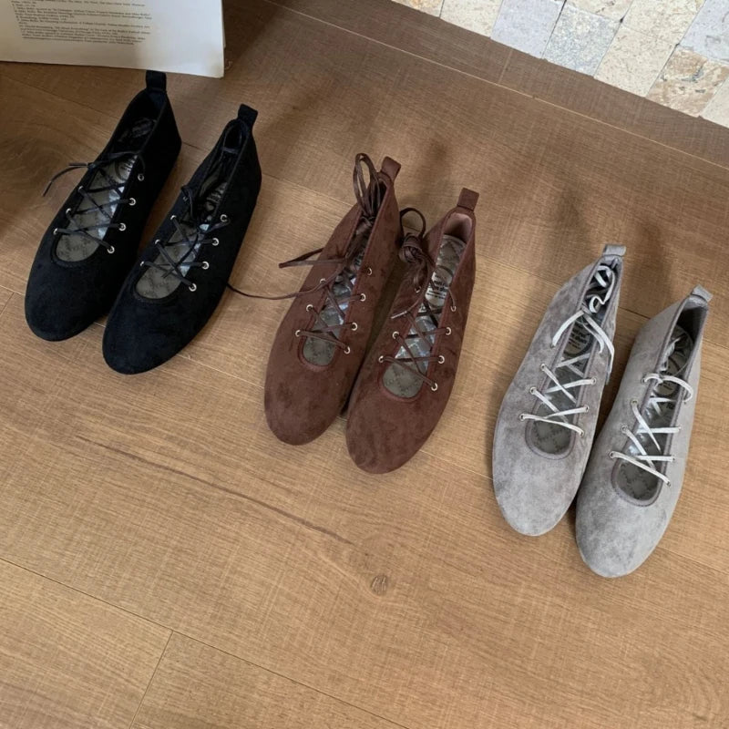 Fashion Cross Lace Up Ballet Flats Women Comfort Round Toe Soft Sole Designer Autumn Flats Elegant Party Dress Shoes for Ladies