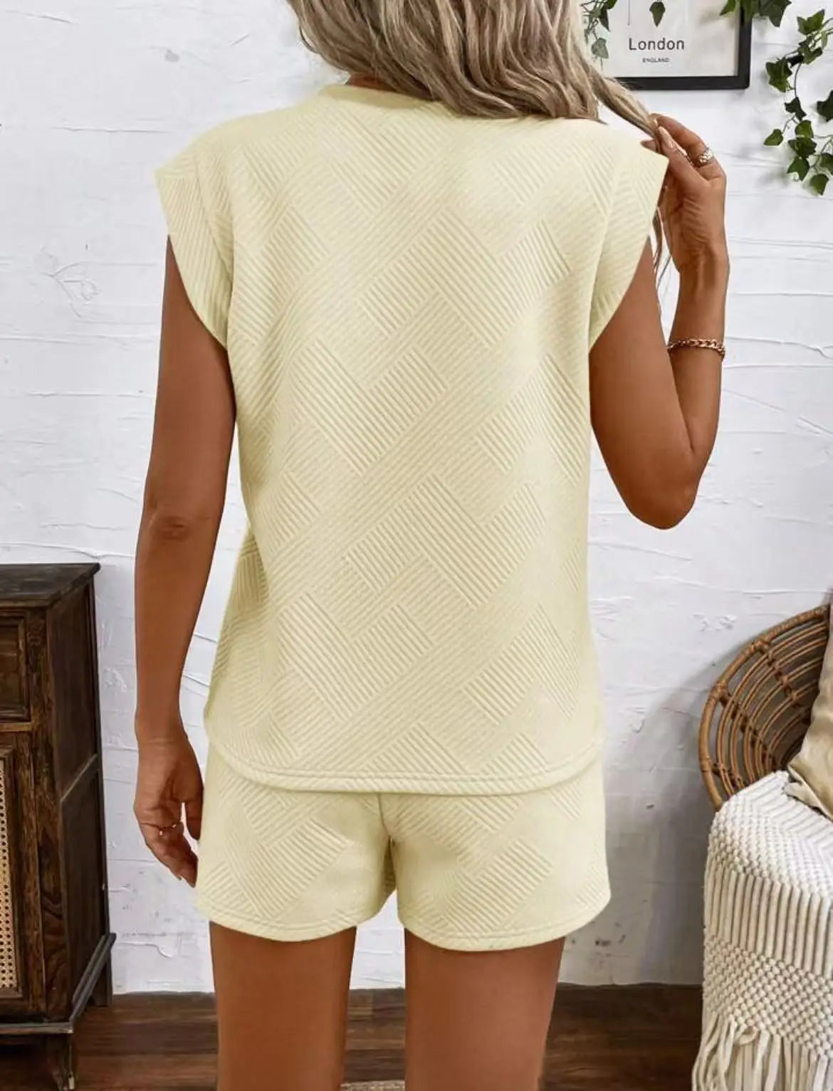 Women Shorts Pant Set Two Piece Sets Round Neck Solid Casual Loose Tops Short Pants Lace Up Elastic Waist Y2k Streetwear 2026