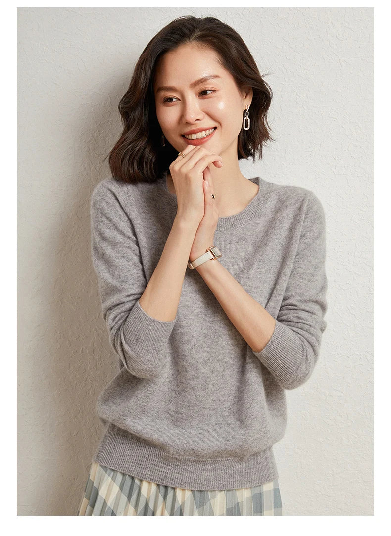 100%Merino Pure Wool Pullover Sweater For AutumnWinter Women's Round Neck Warm High-Quality Solid Color Basic Knitted Jumper Top