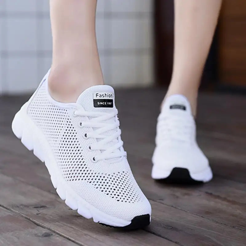 White Mesh Shoes Woman Summer Breathable Flat Sneakers Sports Tennis Shoes for Women Casual  Lightweight Running Shoes Ladies
