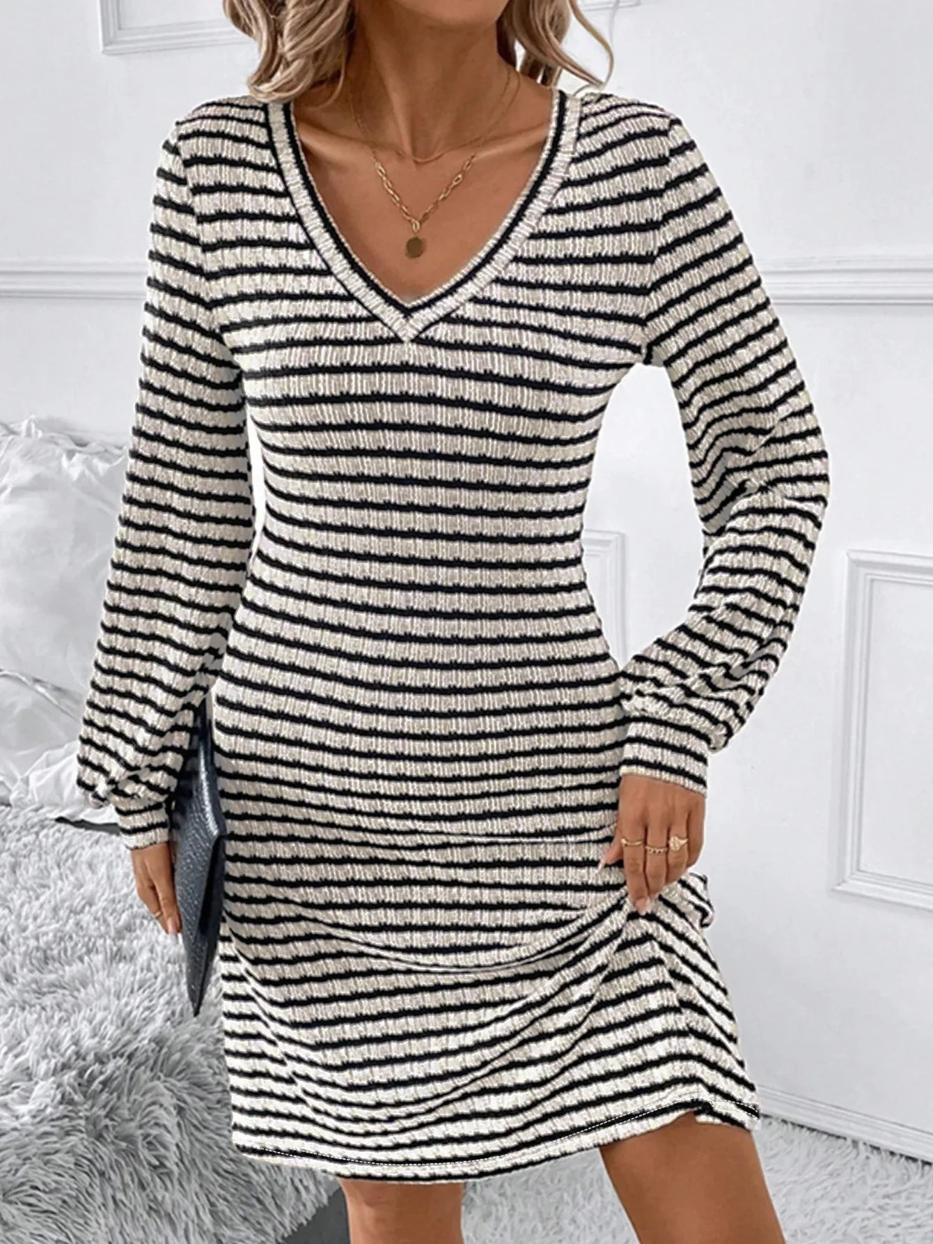 Women's Striped Knit V - Neck Dress, Long - Sleeve, Casual Fit for Fall & Daily Looks
