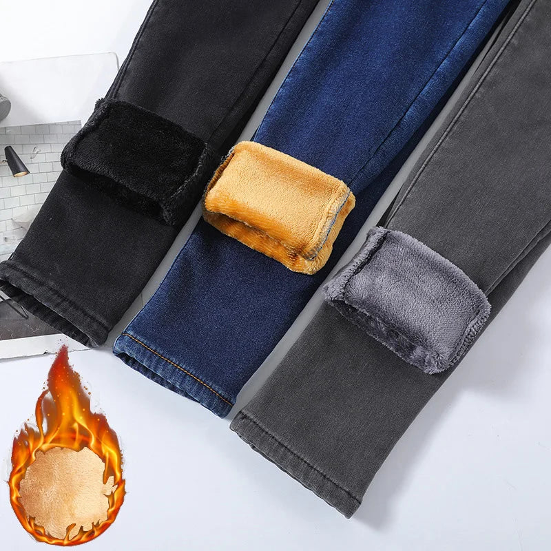 Lady Plush Thermal Jeans Winter Snow Warm Stretch Thin Jeans Women Fleece Pencil Pants Fashion Straight Leg Denim Trousers