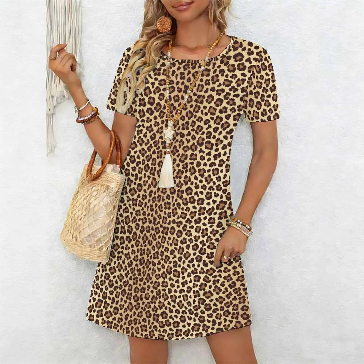 Women's Classic Leopard Print Short Sleeve Round Neck Midi Dress Loose Casual A Line Daily Wear Dress