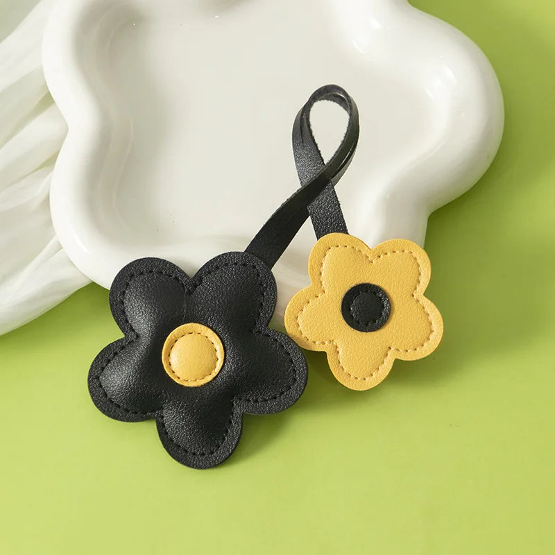 Cute Cartoon Duck Bag Charm High Quality Cute Leather Fashion Charm Bag Keyring Backpack Decoration Accessories Gifts