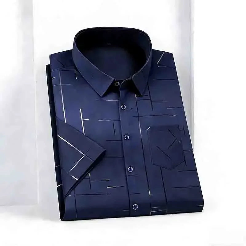 2026 New Men's Silky Short Sleeve Shirt Wrinkle-Resistant Short Sleeve Casual Office Daily Wear