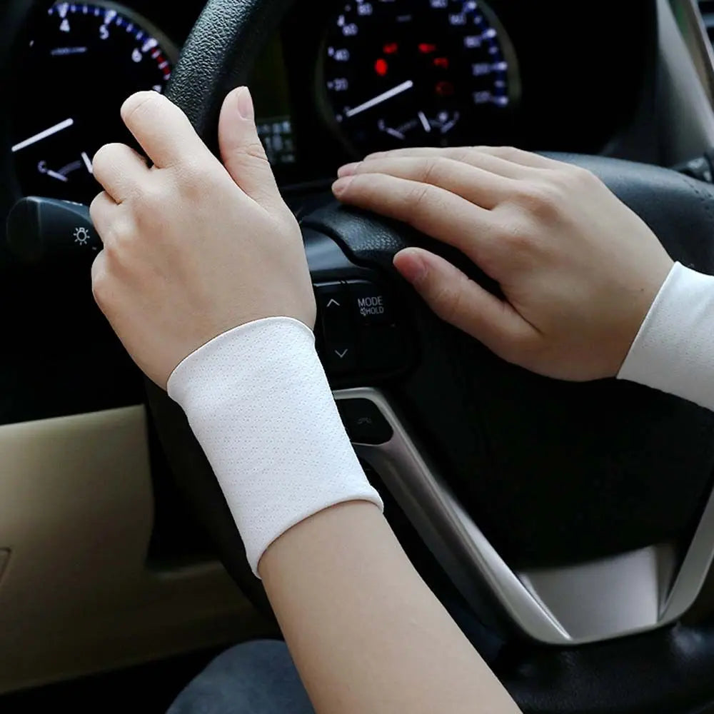Men Women Personalized Solid Color Elastic Wrist Cover Outdoor Sunscreen Ice Silk Sleeves Sports Wristband Cycling Arm Sleeves