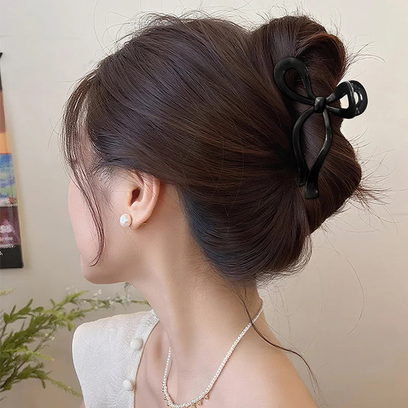 Soft Silicone Bow Hair Clip for Woman Simplicity Elegant Shark Clip Fashion Girl Ponytail Clip Hair Clamp