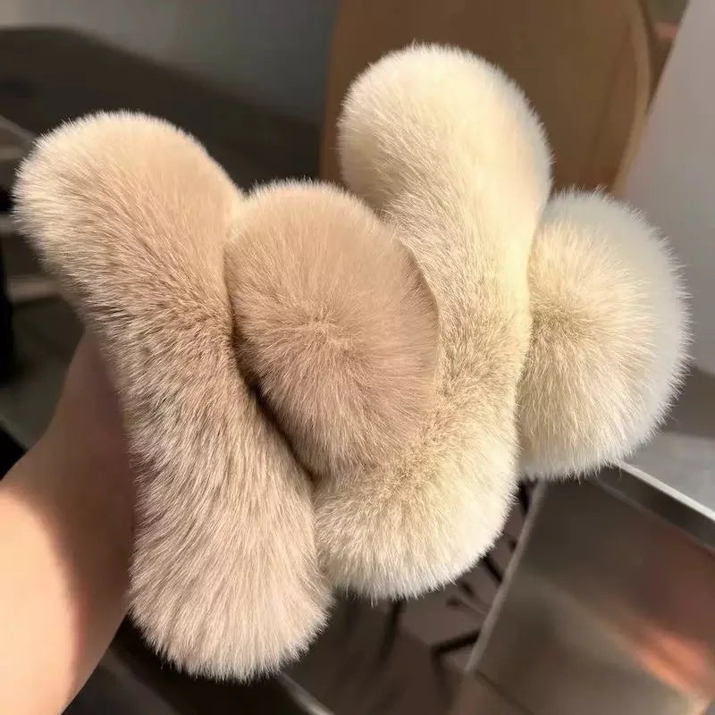 Oversized Plush Winter Clips For Thick Hair | Back-Of-The-Head Bun Styles | Soft And Warm Rabbit Fur Hair Accessories For Women