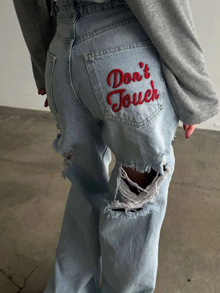 Women Embroidered Ripped Baggy Jeans Y2k Low Rise Straight Jeans Classic Regular Fit Denim Pants Casual Wide Leg Jeans Clothes
