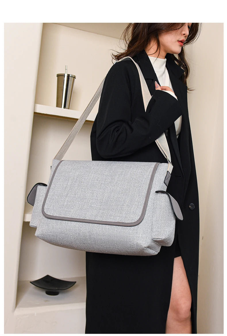 New Women's Large Capacity Canvas Shoulder Bag Casual Tote Handbag Trendy Messenger Bag for Everyday Use