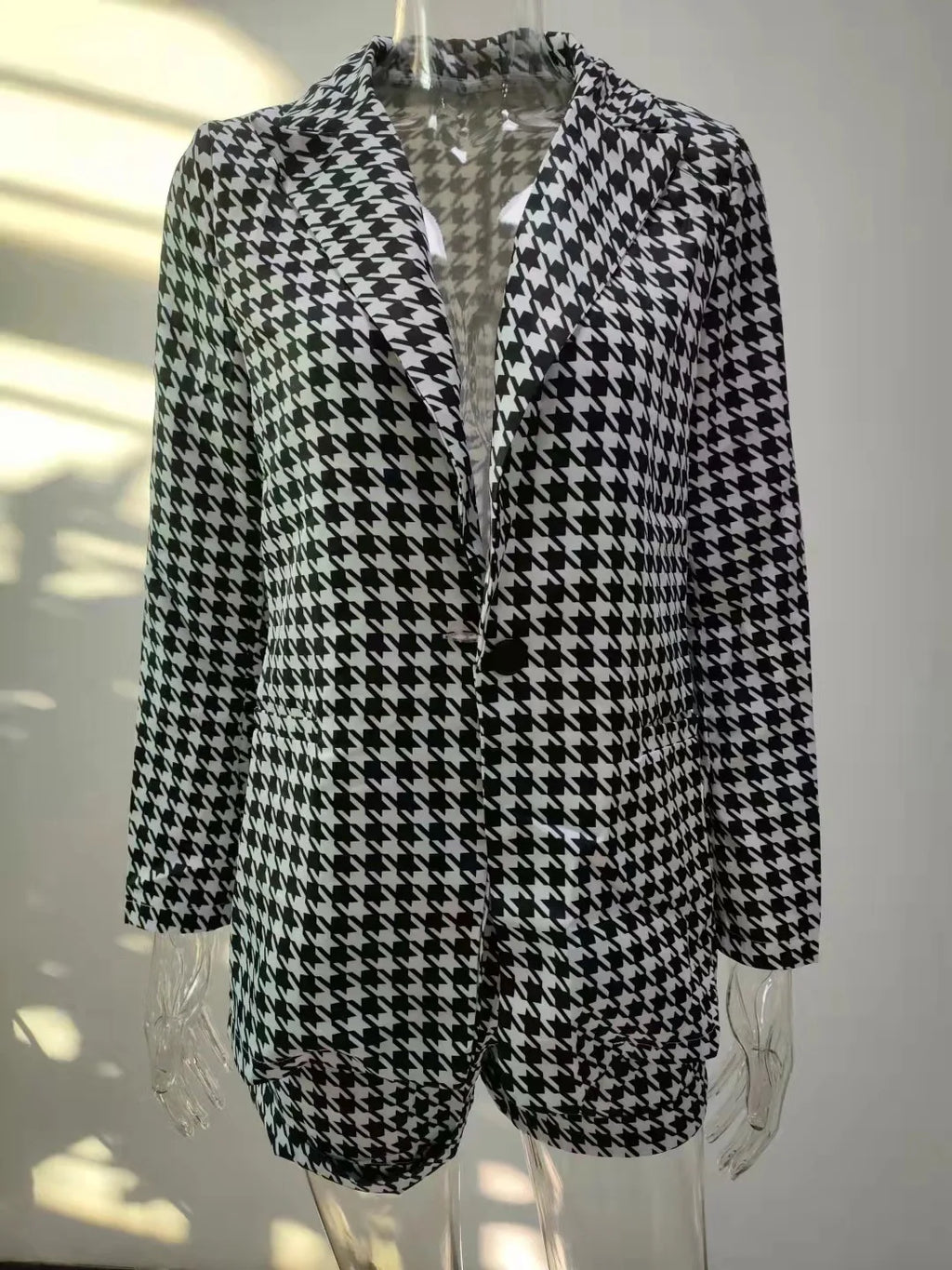 2026 Elegant Two Piece Blazer Suit Sets Women OL Office Sets Slim Cardigan Blazer Shorts Solid 2 Piece Set Casual Blazers Set