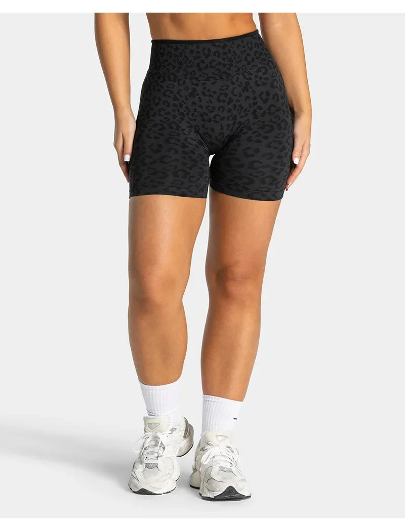 High Waist Leopard  Print  Sculpt Scrunch Shorts for Women Quick-Drying Sexy Peach Yoga PantsFitness Three-Point Design