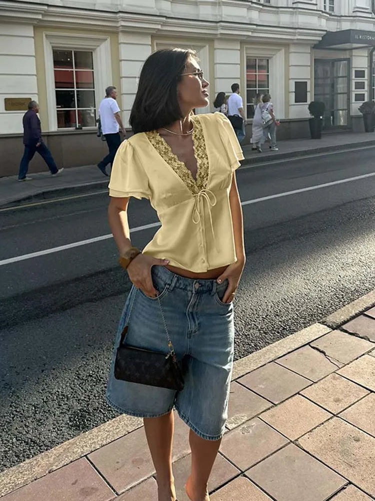 CNYISHE Lace Patchwork Solid Short Sleeve Tops for Women V Neck Sheath Fashion Tees Female Sexy Club T-shirts Elegant Casual