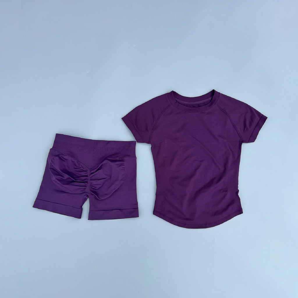 SWEAT UNDFYNE 2 Pieces Sports Sets Short Sleeve Seamless Yoga Top Fitness Set Women Workout Running Sports Shorts Gym Suit