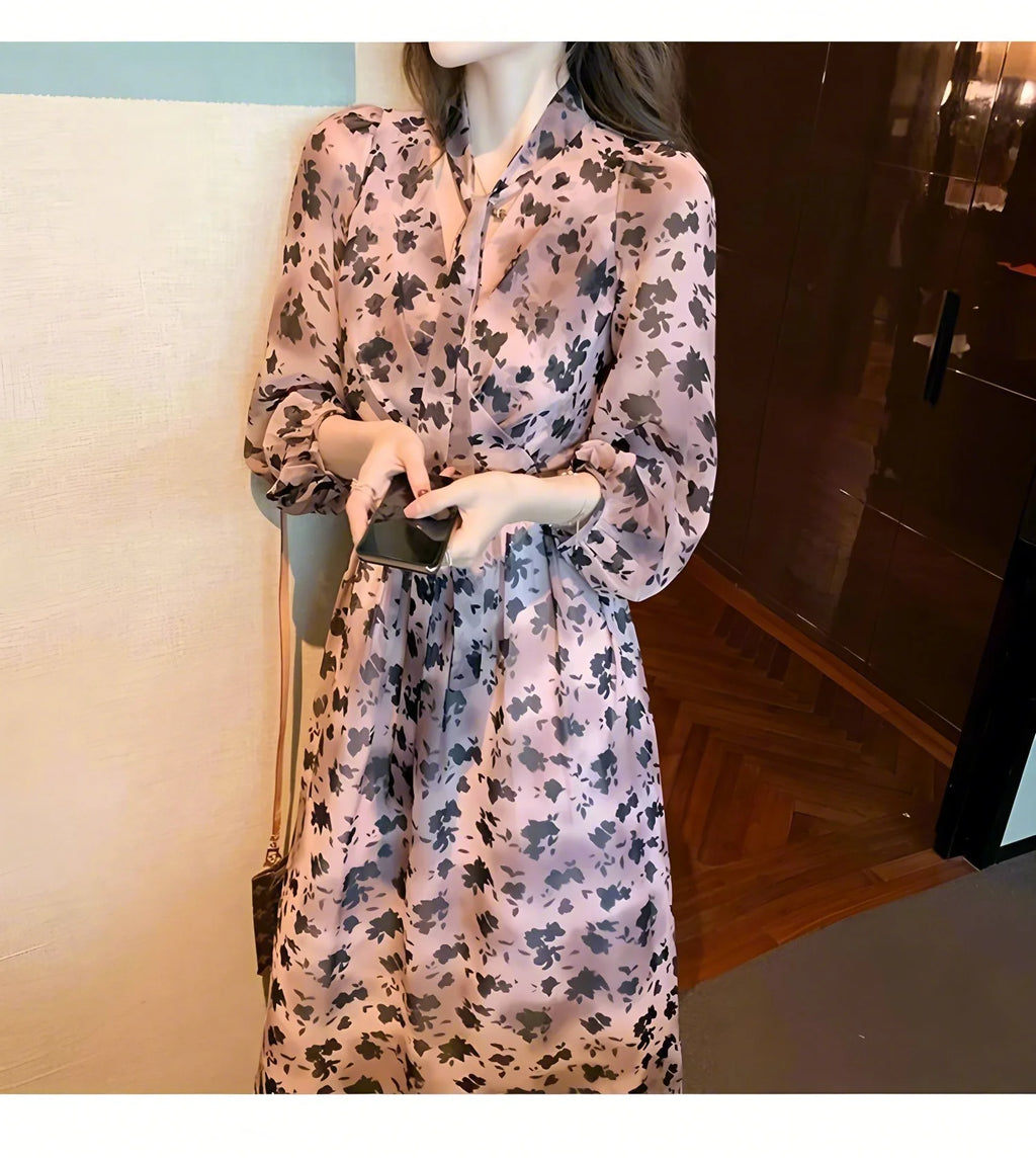 Women's chiffon lantern sleeve big swing dress V-neck floral long dress spring and summer French dress