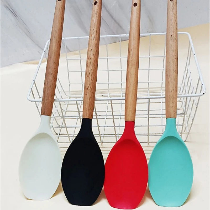 1Pc Silicone Spatula Scoop With Wooden Handle Salad Agitator Pot Scoop Home Cooking Utensils Kitchen Gadgets