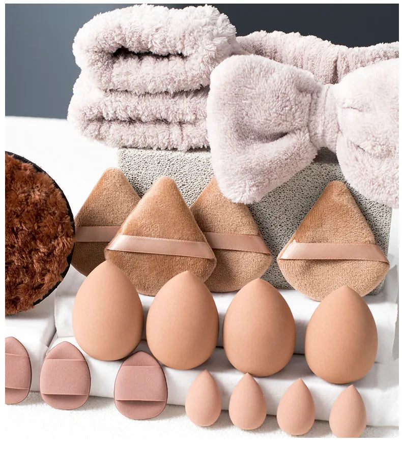 33Pcs Full Makeup Tool Kit, 13 Brushes + Sponges + Finger Puffs + Headband for Face Eye Makeup Daily Touch Ups Travel Kit
