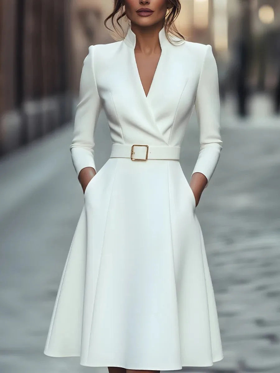 European and American solid color V-neck waist-cinching long-sleeved autumn and winter dress with a wide skirt for women