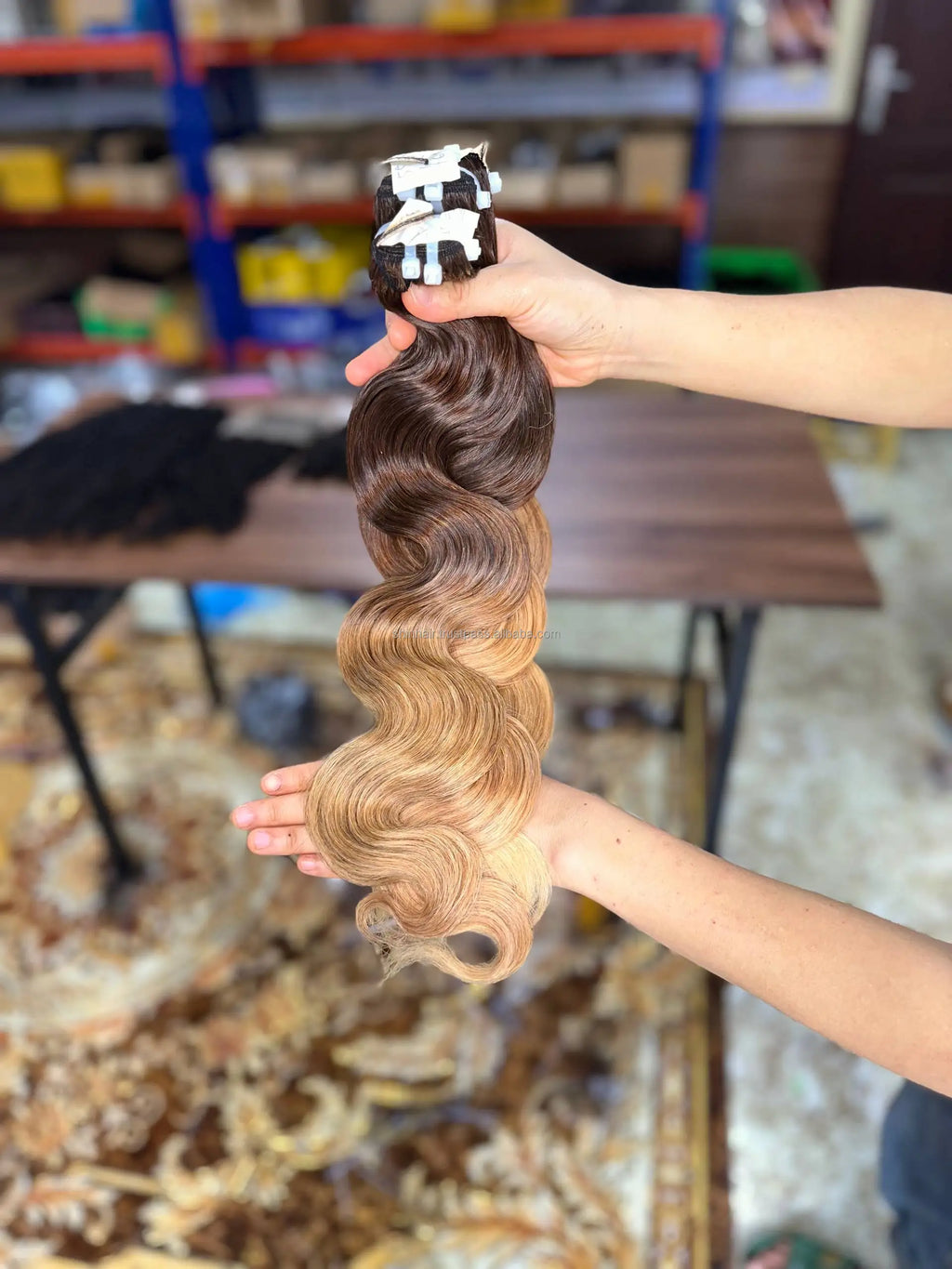 Vietnamese Virgin Human Hair Bundle Vendor Extensions Unprocessed Body Wave Weave with Closure Honey Blonde Highlights Bundles