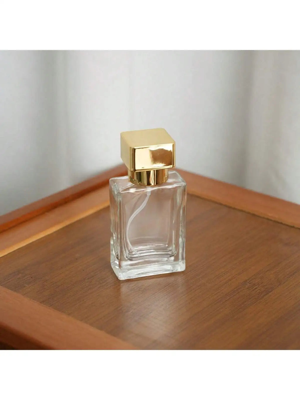 1pc Glass Refillable Perfume Bottle, 30ml/50ml Fine Mist Perfume Atomizer, Portable Cosmetic Sample Container, Travel Accessory,