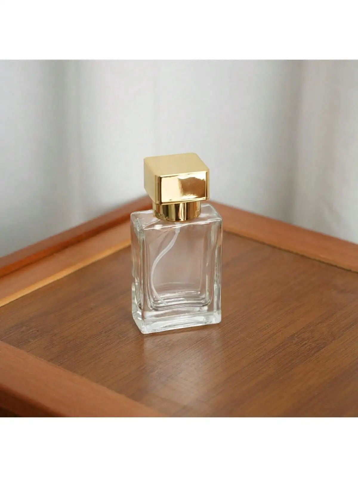 1pc Glass Refillable Perfume Bottle, 30ml/50ml Fine Mist Perfume Atomizer, Portable Cosmetic Sample Container, Travel Accessory,