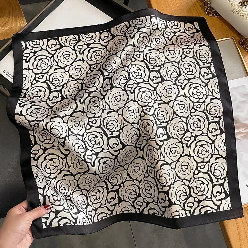 Nature Silk Neck Scarves Lady Foulard Lovely Strawberry Print 100% Real Silk Square Scarf for Women Bag Ribbon Hairband Kerchief