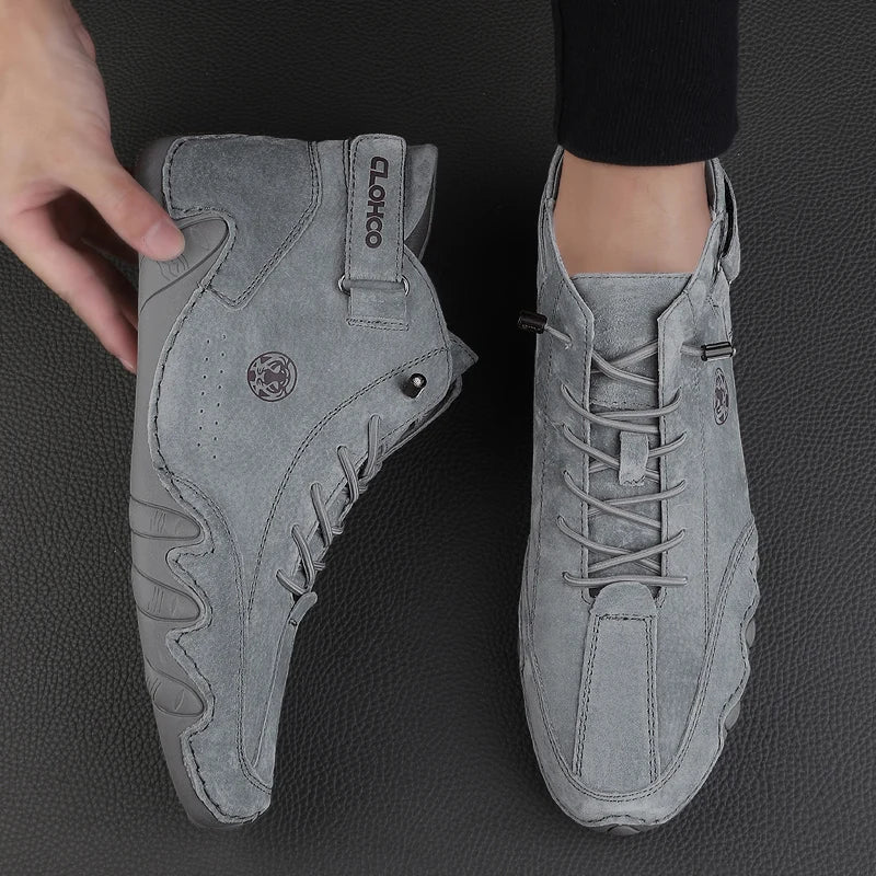 CLOHOO Men's Casual Ankle Boots Lace Up Walking Lightweight Comfortable Sneakers Motorcycle Outdoor Winter Warm Fashion Shoes