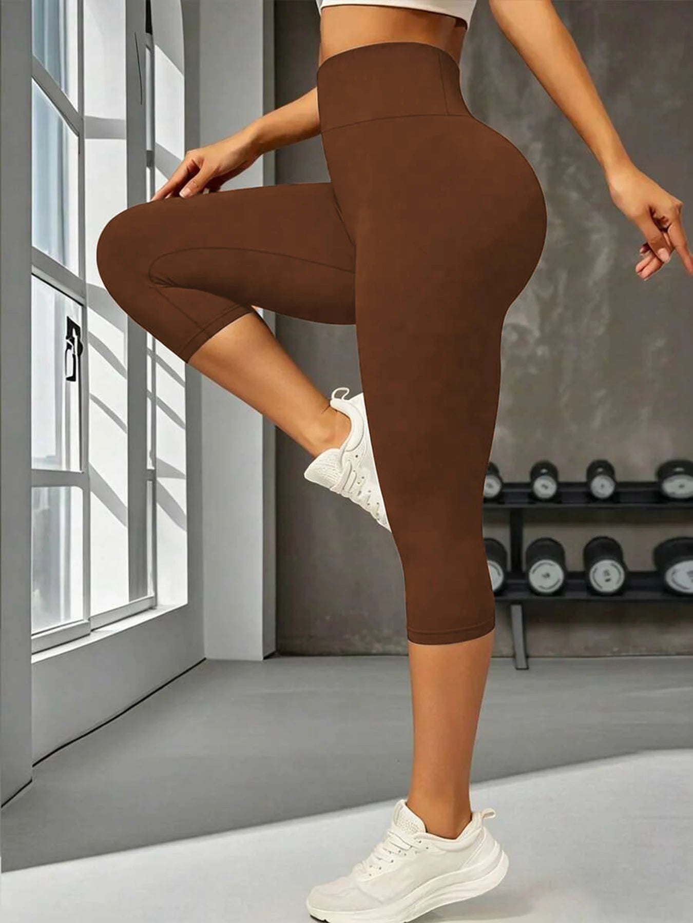 Solid Color Soft High Waist Cropped Yoga Legging Women Back Waist Pocket Sport Cropped Pants Tights Butter Athletic Gym