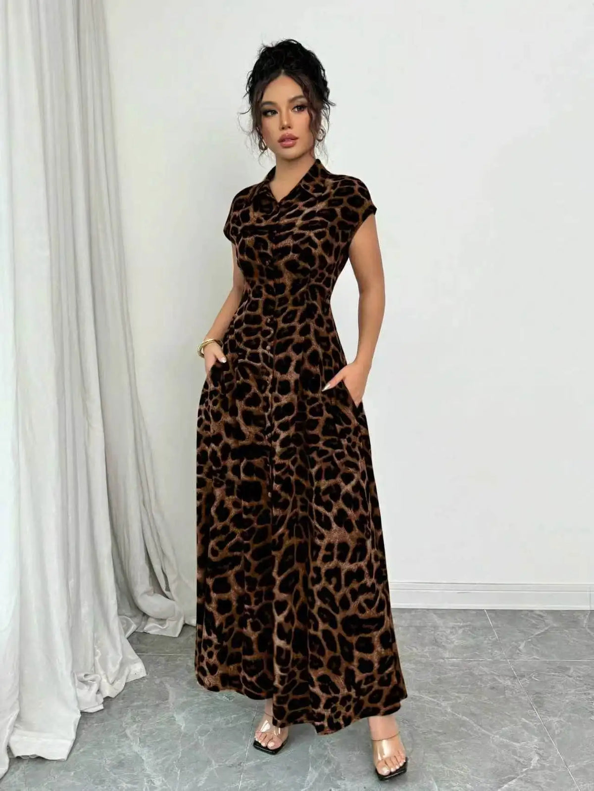 Women's Elegant Leopard Print Lapel Short-Sleeve Waist-Cinched Button Dress