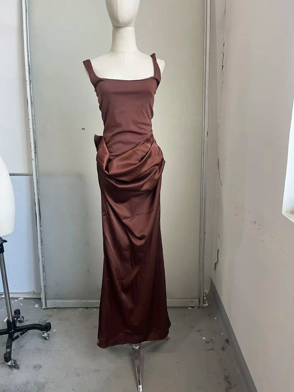 Elegant Solid Strapless Pleated Dress Women Chic Sleeveless Waist Cinching Split Maxi Vestidos 2026 Lady Evening Party Dresses