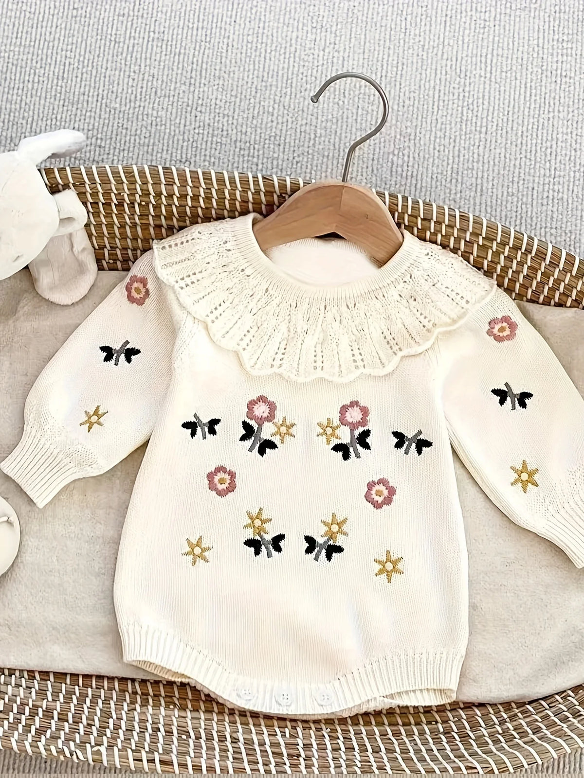 Baby Autumn Clothing, Baby Girl, Princess Bag, Embroidered Knitwear, Knitwear, 100-Day One-Year-Old Dress, Jumpsuit