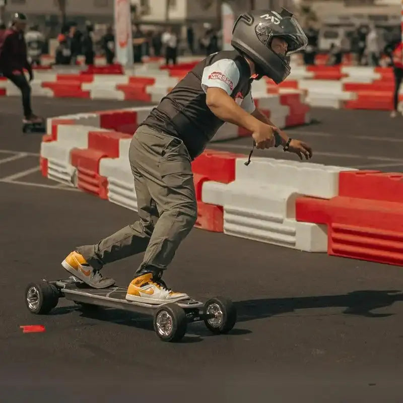 Meepo Vader Hurricane Carbon-Limited 7000W Electric Skateboard, 52kph 31mi, GearDrive 3K Carbon Deck, 2.8h Charge Pro Off-Road