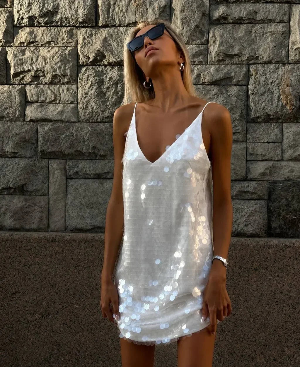Mint Green Sequin Thin Strap Loose Mini Dress Glam Deep V Neck Sleeveless Bar Party Gown 2026 Nightclub Vacation Street Outfit