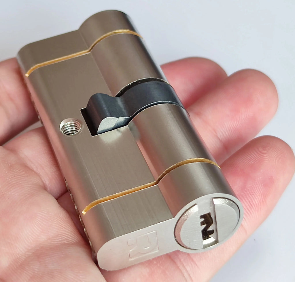 European standard high quality Cylinders， Lock cylinder ，Door cylinder ， Entry door lock Cylinders for locks ， Cylinder door